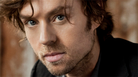 Darren Hayes couple